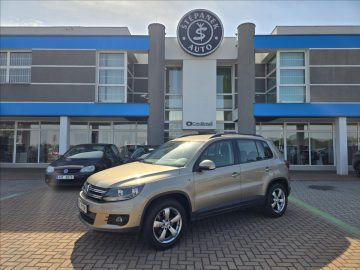 Volkswagen - Tiguan