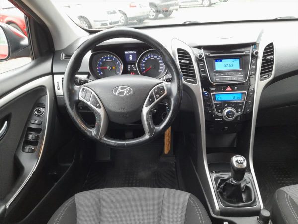 Hyundai - i30.jpg