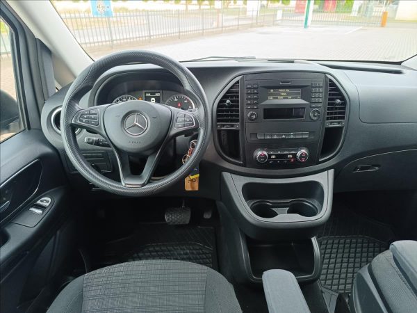 Mercedes-Benz - Vito.jpg