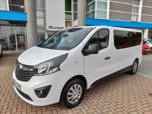 Opel - Vivaro.jpg