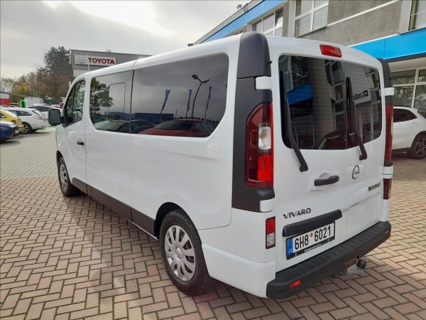 Opel - Vivaro.jpg