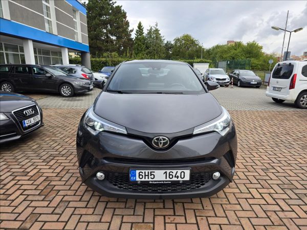 Toyota - C-HR.jpg