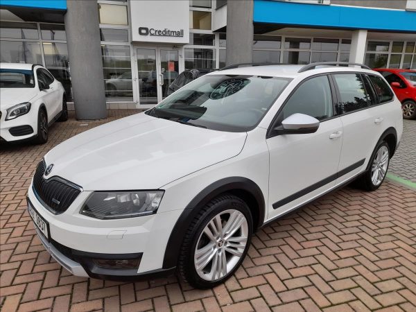 Škoda - Octavia.jpg