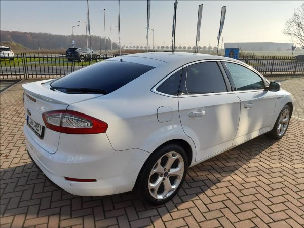 Ford - Mondeo.jpg