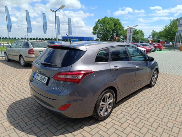 Hyundai - i30.jpg