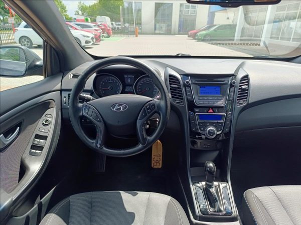 Hyundai - i30.jpg