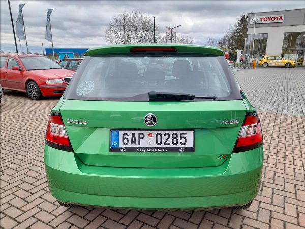 Škoda - Fabia.jpg