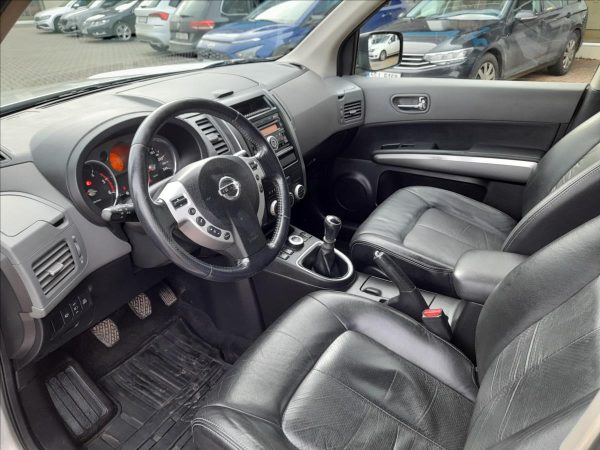 Nissan - X-Trail.jpg