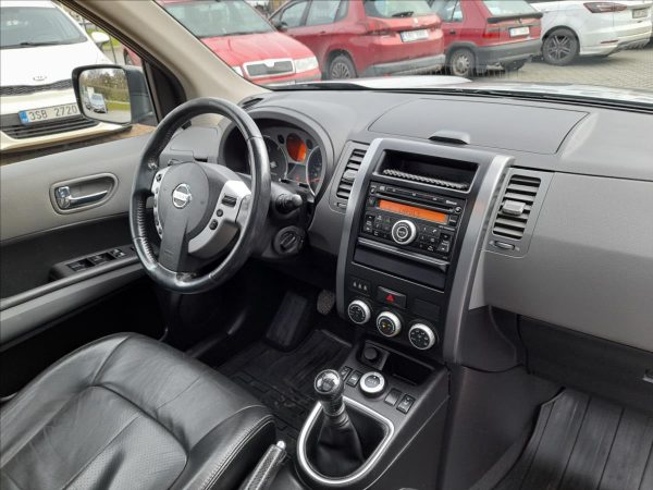 Nissan - X-Trail.jpg