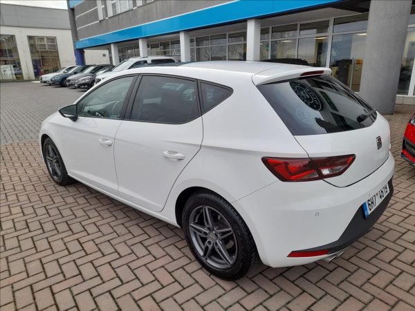 Seat - Leon.jpg