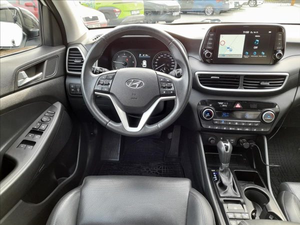 Hyundai - Tucson.jpg