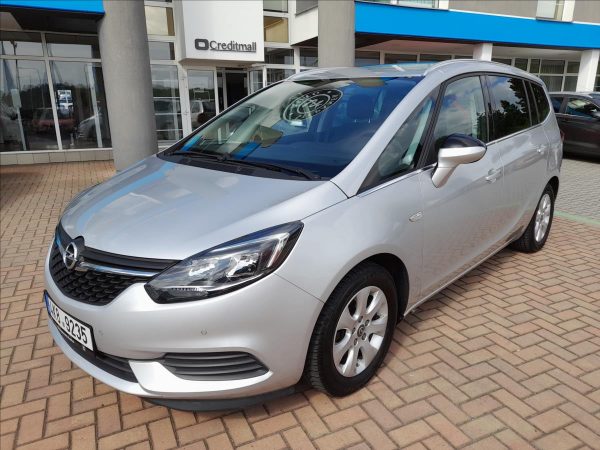 Opel - Zafira.jpg