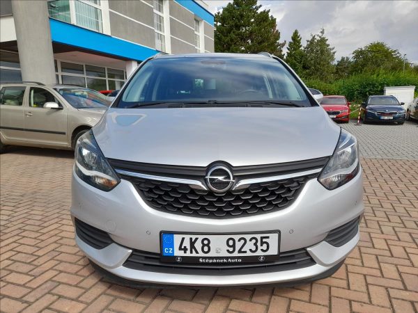 Opel - Zafira.jpg