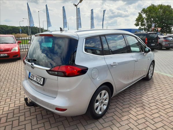 Opel - Zafira.jpg