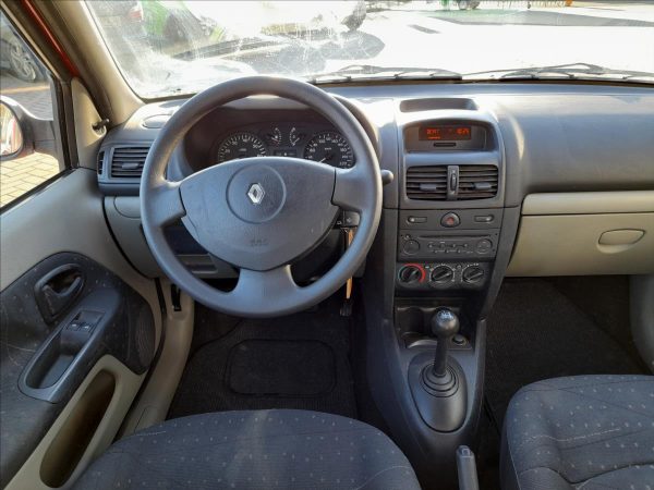 Renault - Clio.jpg